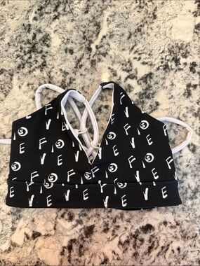 Five The Label Black and White  Top. Youth XL.